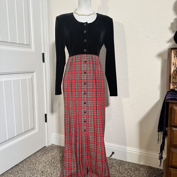 Rj stevens Dresses & Skirts - Vintage RJ Stevens Plaid And Velvet Dress Red And Black Maxi Dress
